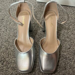 Gianvito Rossi Metallic Silver Heels